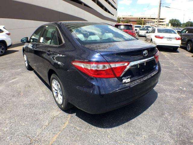 2017 Toyota Camry LE 4Dr Sedan
